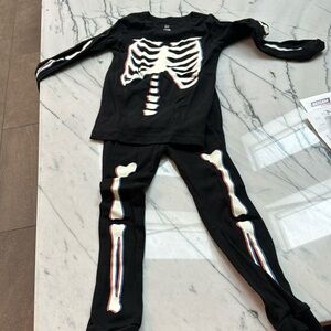 4T skelton pjs. Glow in dark